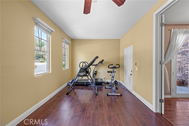 Detail Gallery Image 14 of 41 For 24274 Palo Verde Dr, Valencia,  CA 91354 - 5 Beds | 4/1 Baths