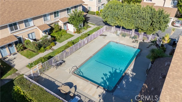 Detail Gallery Image 30 of 34 For 10125 De Soto #45,  Chatsworth,  CA 91311 - 3 Beds | 3 Baths