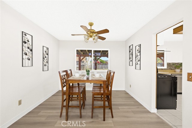 Detail Gallery Image 9 of 34 For 7749 Myles Ct, Fontana,  CA 92336 - 3 Beds | 2/1 Baths