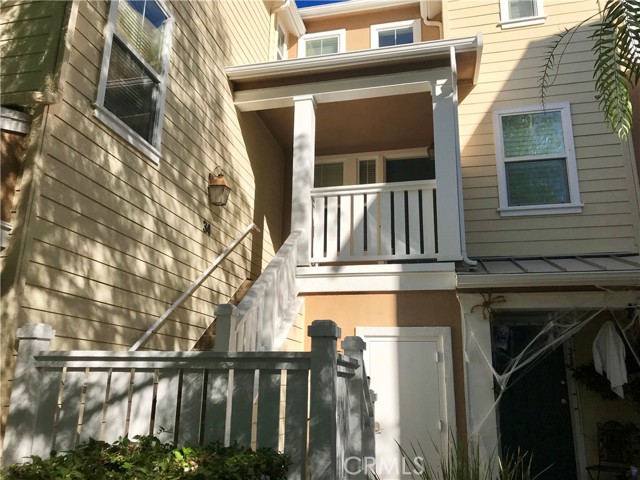 Front Image Thumbnail for CROC26065948