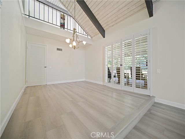 Detail Gallery Image 9 of 43 For 2331 Banyan Dr, Los Angeles,  CA 90049 - 4 Beds | 4 Baths