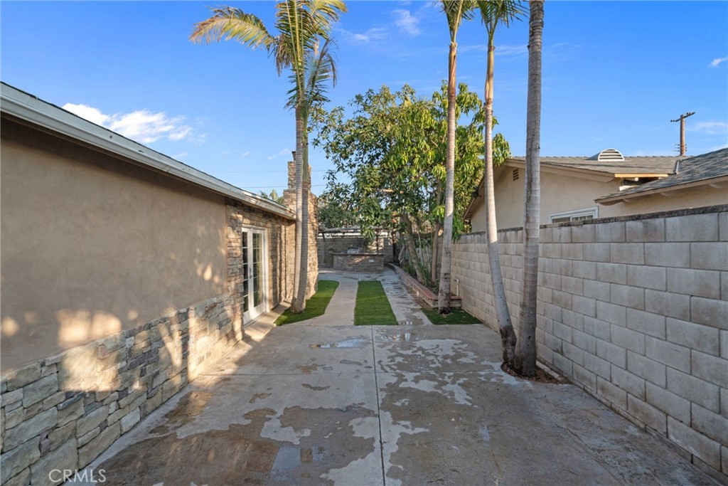 D86D5400 1F98 462D 801D 33A1E3D96D4B 269 S Thomas Street, Orange, Ca 92869 &Lt;Span Style='BackgroundColor:transparent;Padding:0Px;'&Gt; &Lt;Small&Gt; &Lt;I&Gt; &Lt;/I&Gt; &Lt;/Small&Gt;&Lt;/Span&Gt;