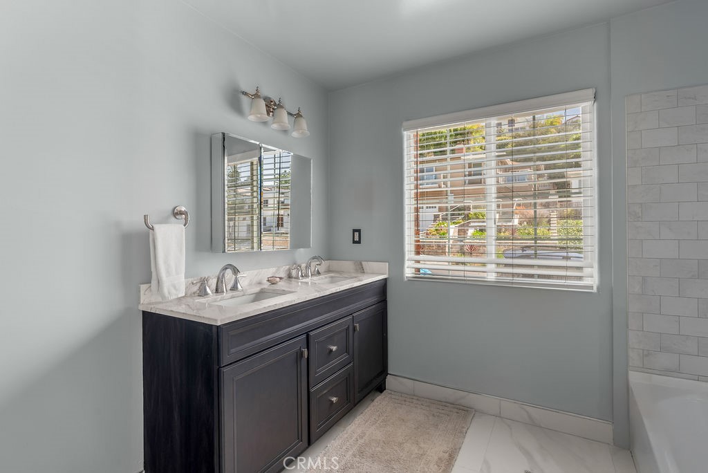 MLS #SB25154373 img 10