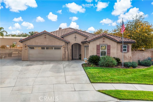 Detail Gallery Image 1 of 42 For 3731 Wild Sienna Trl, Hemet,  CA 92545 - 4 Beds | 3/1 Baths