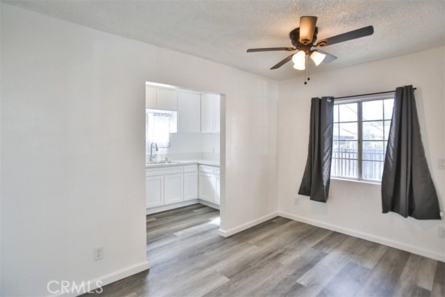 Detail Gallery Image 7 of 27 For 2154 E. 14th St, Long Beach,  CA 90804 - 2 Beds | 1 Baths