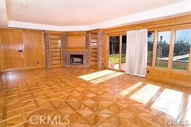 Detail Gallery Image 10 of 15 For 19652 Nashville St, Chatsworth,  CA 91311 - 6 Beds | 7 Baths