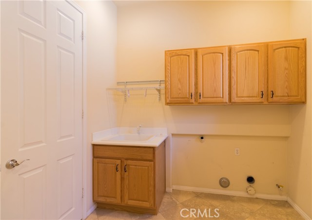 Detail Gallery Image 13 of 40 For 1795 Desert Poppy Ln, Beaumont,  CA 92223 - 2 Beds | 2/1 Baths