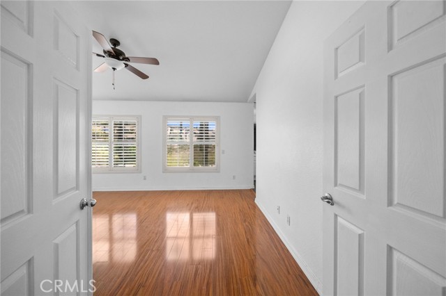 Detail Gallery Image 33 of 65 For 29 Villa Roma, Lake Elsinore,  CA 92532 - 4 Beds | 2/1 Baths