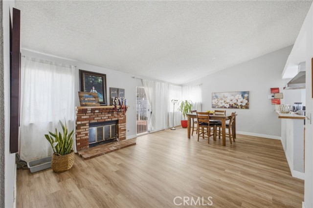 Detail Gallery Image 17 of 54 For 301 Oleander, San Jacinto,  CA 92582 - 4 Beds | 3 Baths