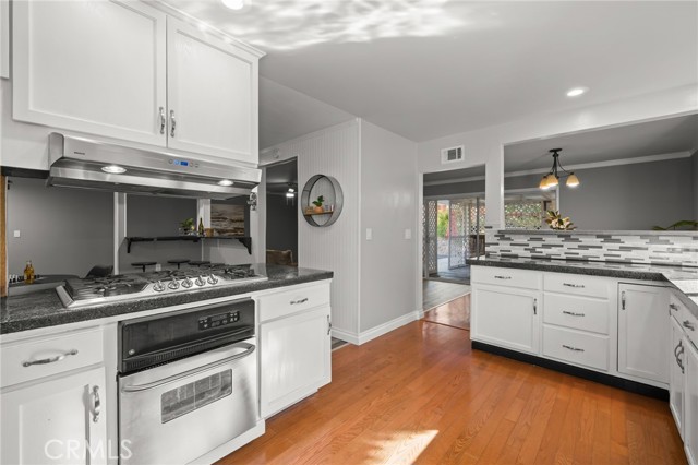 Detail Gallery Image 11 of 48 For 5328 Katherine St, Simi Valley,  CA 93063 - 4 Beds | 2 Baths