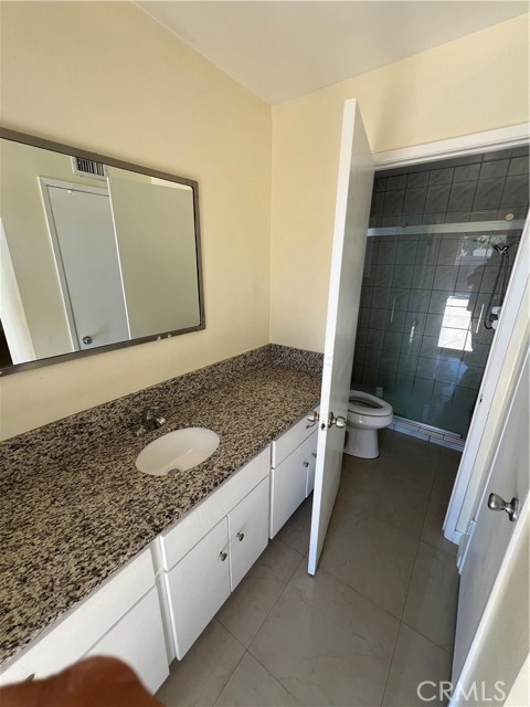 13747 Polk Street photo 25