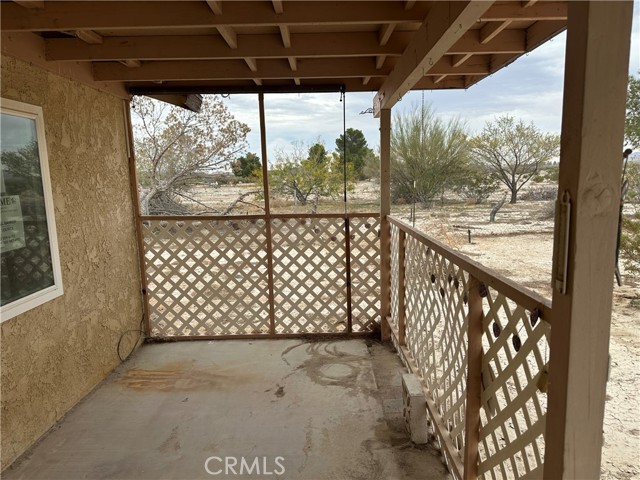 Detail Gallery Image 23 of 25 For 38333 E End, Lucerne Valley,  CA 92356 - 2 Beds | 1/2 Baths