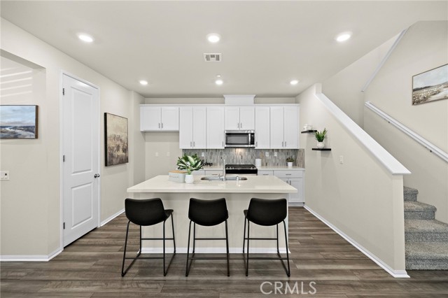Detail Gallery Image 12 of 28 For 1141 Brush Creek, Rancho Mission Viejo,  CA 92694 - 3 Beds | 2/1 Baths