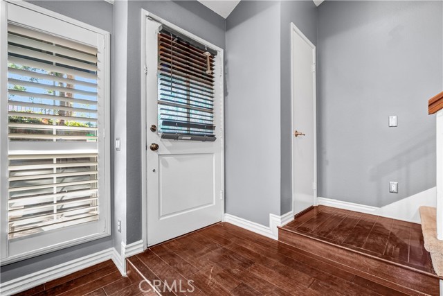 Detail Gallery Image 6 of 38 For 2325 S Mira Ct, Anaheim,  CA 92802 - 2 Beds | 1/1 Baths