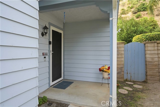 Detail Gallery Image 3 of 19 For 32367 Mustang, Castaic,  CA 91384 - 2 Beds | 2 Baths