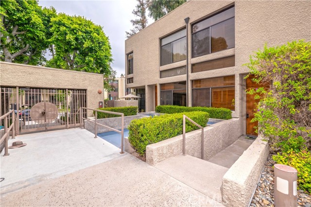 484 California Boulevard E 24, Pasadena, California, 91106