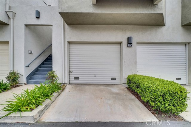 Detail Gallery Image 8 of 49 For 5744 E Creekside Ave #35,  Orange,  CA 92869 - 2 Beds | 2 Baths