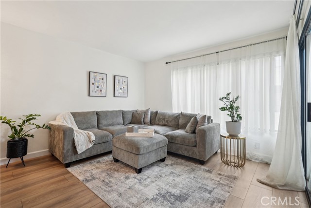 15 Goldstar Place, Pomona CA: https://media.crmls.org/medias/d879cfab-2477-40b5-a859-f65254645387.jpg