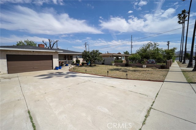 Image 2 for 9661 Tamarind Ave, Fontana, CA 92335