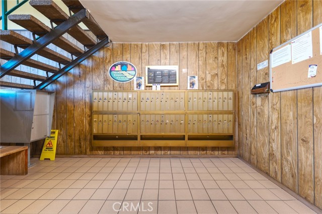 Detail Gallery Image 2 of 27 For 1422 Rock Glen #309,  Glendale,  CA 91205 - 2 Beds | 2 Baths