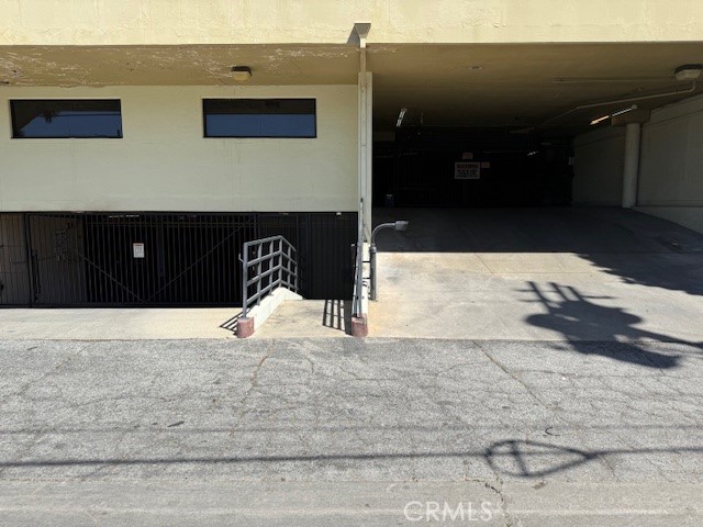 321 S San Vicente S Boulevard, Los Angeles CA: https://media.crmls.org/medias/d87c062b-1a51-4477-ad6c-47435b456370.jpg