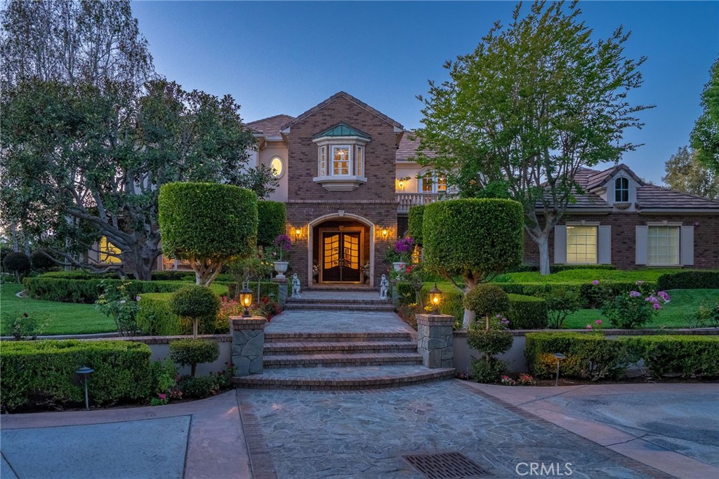 6952 Royal Hunt Ridge