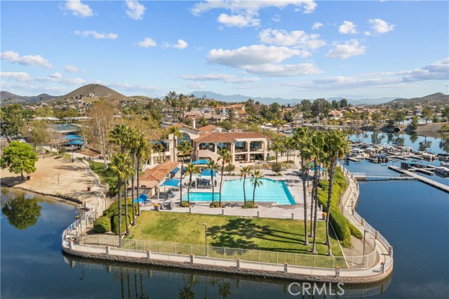 Detail Gallery Image 34 of 42 For 30619 Early Round Dr, Canyon Lake,  CA 92587 - 3 Beds | 2/1 Baths