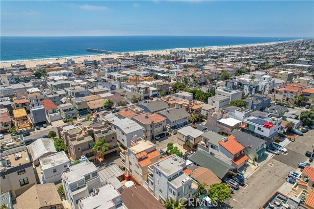 865 Loma Drive, Hermosa Beach, California 90254, 2 Bedrooms Bedrooms, ,1 BathroomBathrooms,Residential,Sold,Loma,SB22119464