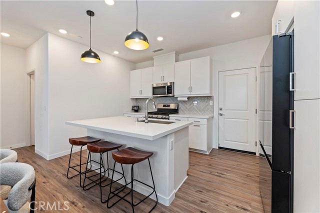 5680 Kate Way, Fontana CA: https://media.crmls.org/medias/d87e10f0-7c55-44e3-86b0-f2b4da79140f.jpg
