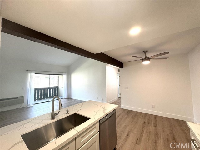 Detail Gallery Image 8 of 13 For 3535 Banbury Dr #178,  Riverside,  CA 92505 - 2 Beds | 2 Baths