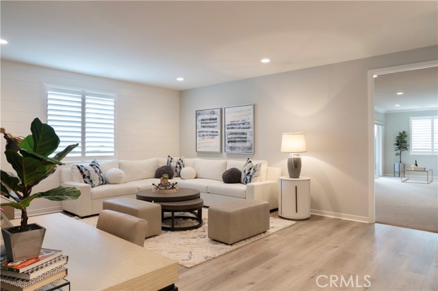 Detail Gallery Image 3 of 31 For 6509 Canyon Oaks Drive, Simi Valley,  CA 93063 - 5 Beds | 5/1 Baths