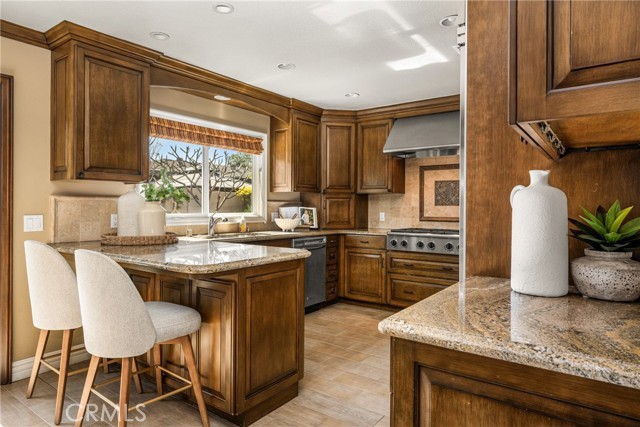 Detail Gallery Image 14 of 39 For 3158 N Beechwood St, Orange,  CA 92865 - 4 Beds | 2 Baths