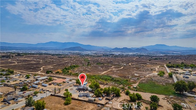 Detail Gallery Image 8 of 75 For 21981 Palm Ln, Perris,  CA 92570 - 8 Beds | 5 Baths