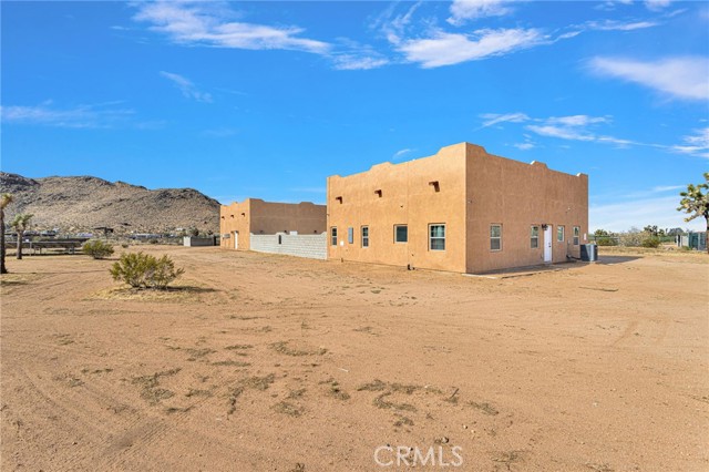 Front Image Thumbnail for CRHD26086586