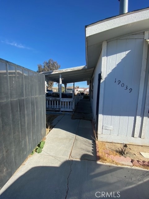 Detail Gallery Image 3 of 8 For 19039 Dennis St, Adelanto,  CA 92301 - 2 Beds | 2 Baths