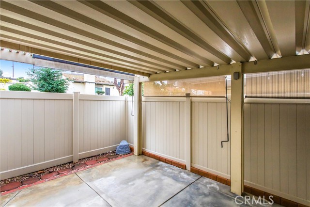 Detail Gallery Image 25 of 29 For 1580 Lisa Ln, Redlands,  CA 92374 - 2 Beds | 2 Baths