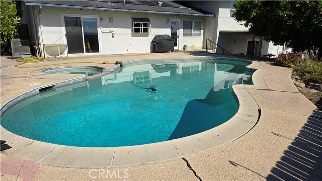 Detail Gallery Image 34 of 37 For 3930 Ironwood St, San Bernardino,  CA 92404 - 3 Beds | 2/1 Baths