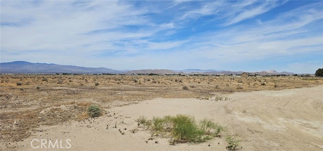0 Avenue B2 76th West, Lancaster CA: https://media.crmls.org/medias/d882ee94-4556-4eb5-93d3-9045aeefa890.jpg