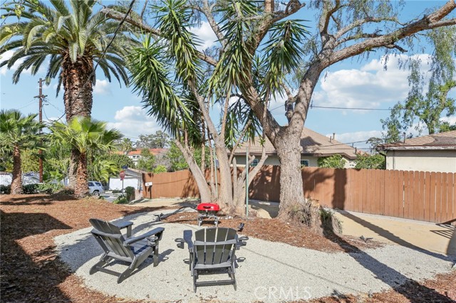 Detail Gallery Image 4 of 35 For 811 W Oliver St, San Pedro,  CA 90731 - 3 Beds | 2 Baths