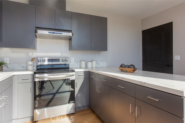 Detail Gallery Image 7 of 32 For 3682 Harriman Ave #4,  El Sereno,  CA 90032 - 2 Beds | 2/1 Baths