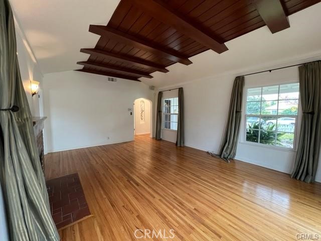 4345 Kraft Avenue, Studio City CA: https://media.crmls.org/medias/d8854bc8-7454-4ec9-a08b-0d2b88671f19.jpg