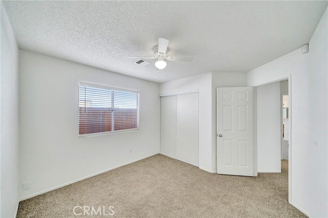 3524 San Jacinto Avenue, Rosamond CA: https://media.crmls.org/medias/d88580e5-e370-4944-a95e-c5f2609e753c.jpg