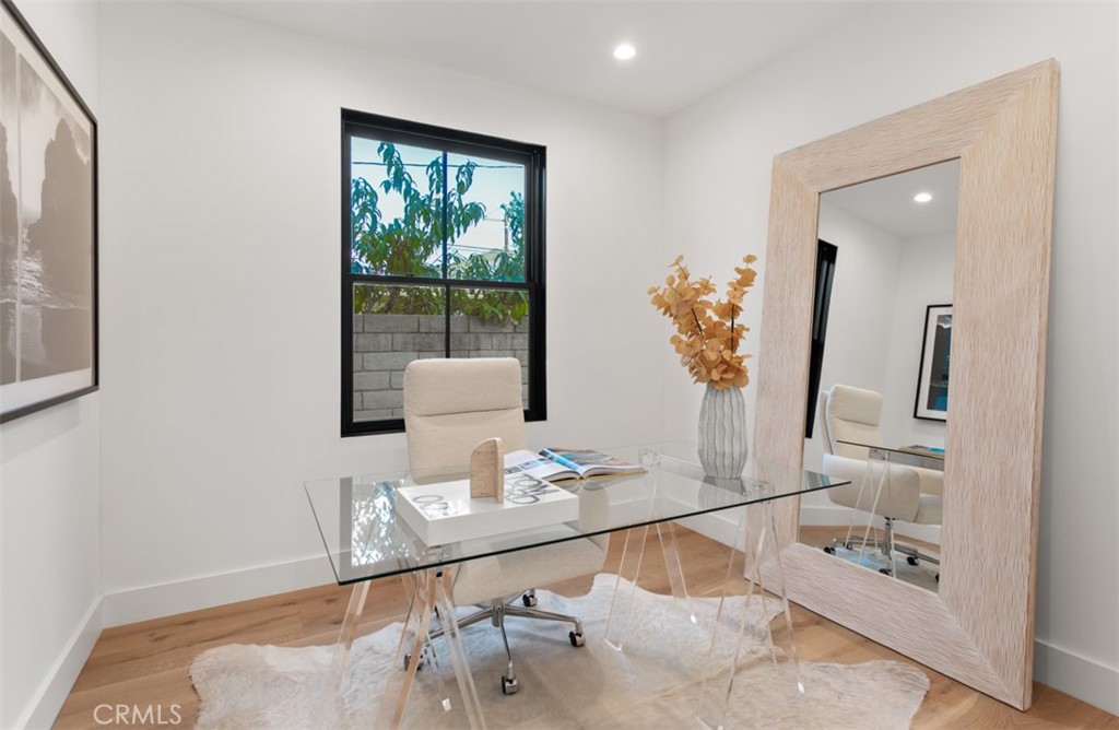 MLS #OC25257066 image #11