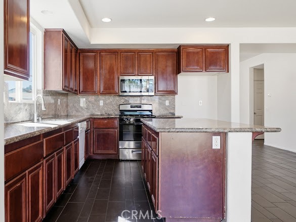 Detail Gallery Image 14 of 50 For 1588 Leland, Beaumont,  CA 92223 - 5 Beds | 3 Baths