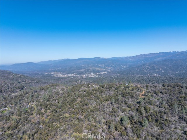 0 n/a, Coarsegold CA: https://media.crmls.org/medias/d886dedf-9ea3-4347-b455-3c146ee098ef.jpg