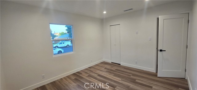 7117 Natick Avenue, Van Nuys CA: https://media.crmls.org/medias/d88754b9-6647-427e-be8e-279cbc110472.jpg