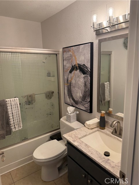 3067 Lamplighter Street, Simi Valley CA: https://media.crmls.org/medias/d8883209-f093-4dad-a735-6e02aab181a6.jpg