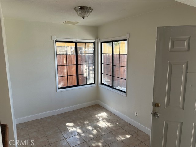 839 E Avenue P12, Palmdale CA: https://media.crmls.org/medias/d8884737-fb0c-4218-919e-b25ce1e5c9db.jpg