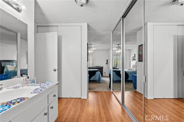 Detail Gallery Image 26 of 50 For 25736 Player Dr #R4,  Valencia,  CA 91355 - 2 Beds | 2 Baths