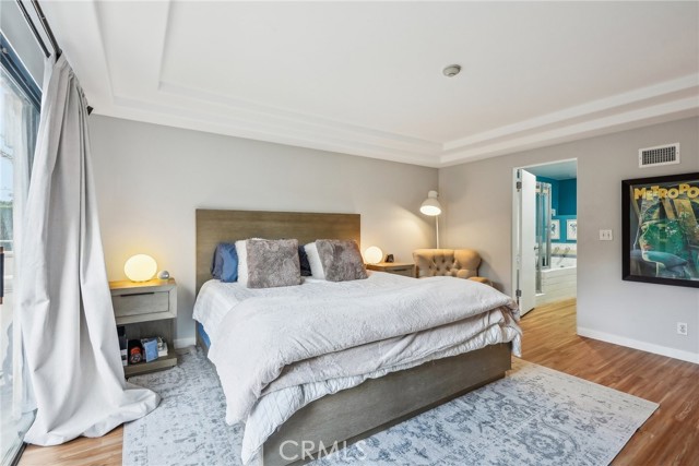 Detail Gallery Image 30 of 46 For 221 S Francisca Ave Unit a,  Redondo Beach,  CA 90277 - 3 Beds | 2/1 Baths